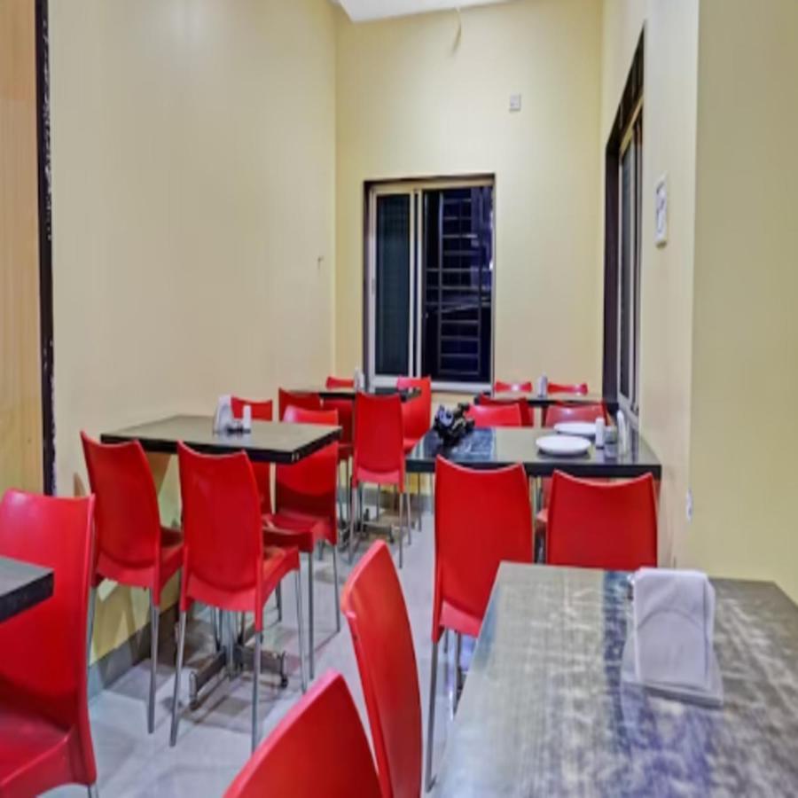 Carnival Hotel Пуна Экстерьер фото